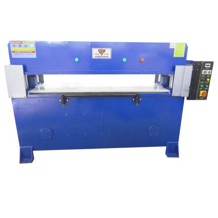 Cloth Cutting Machine